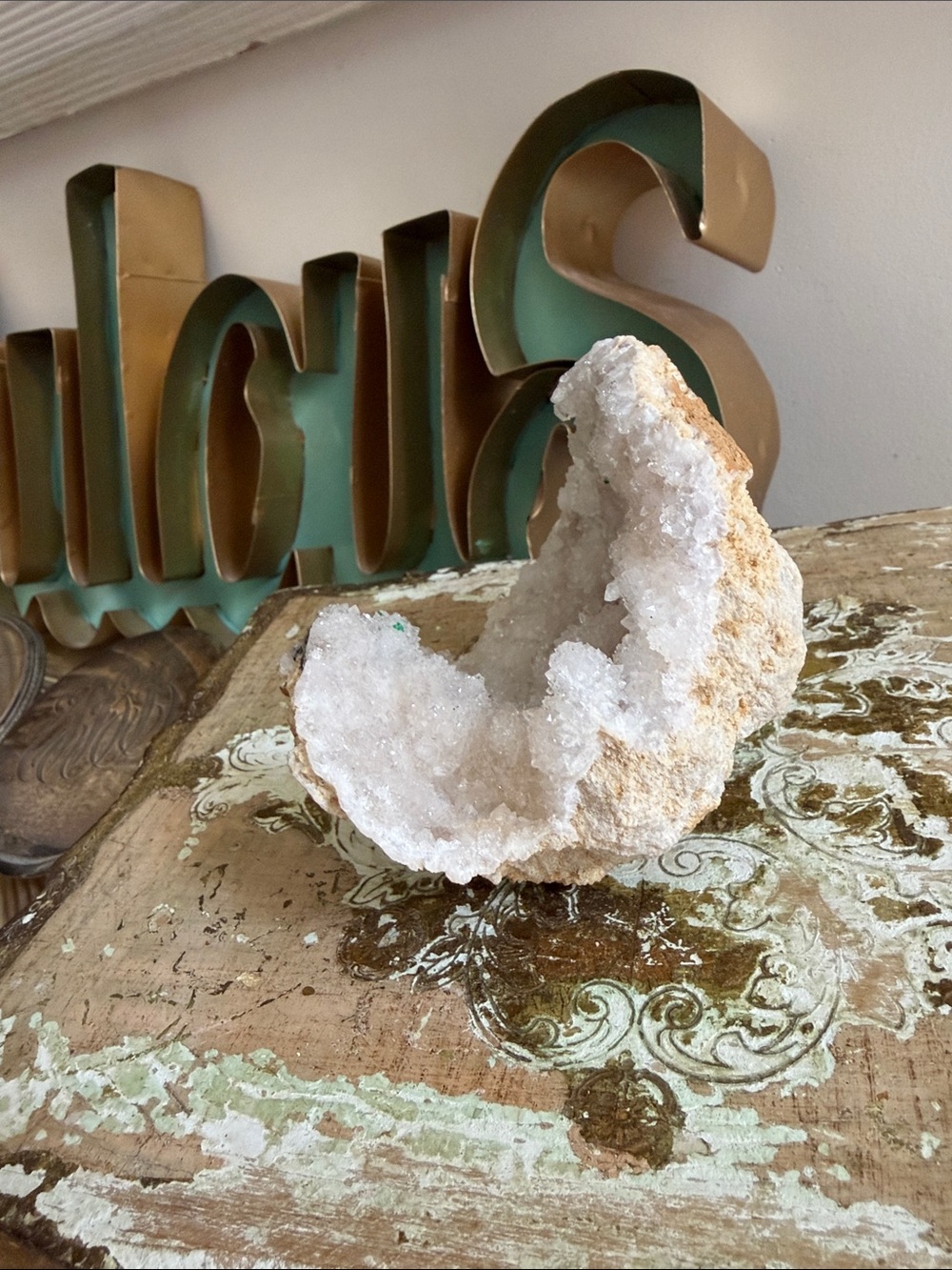 Crystal Quartz Geode - Picture 5 of 10